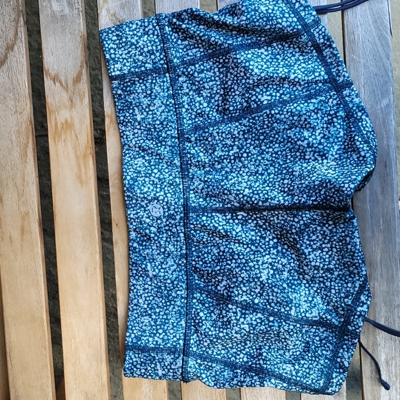 Lululemon hot hot short pebble print parfait - Picture 11 of 16